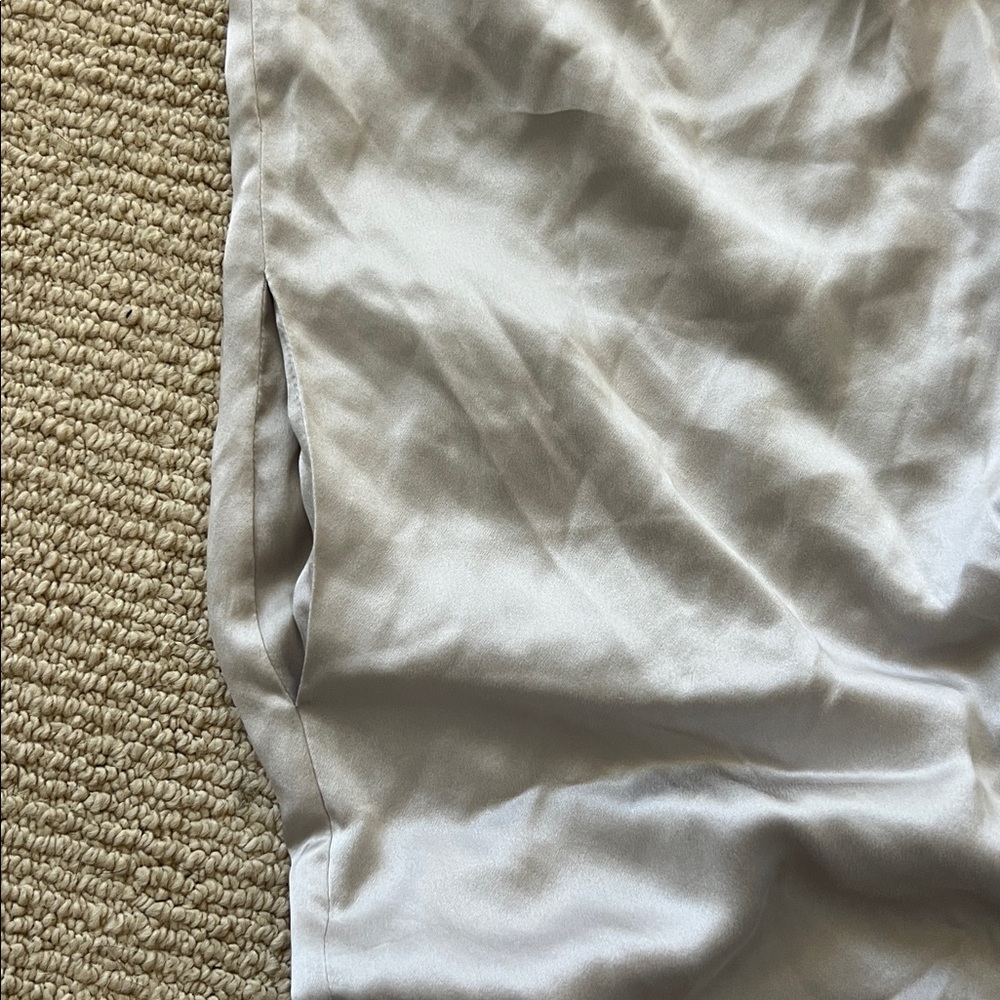 Washable LUNYA SILVER Satin Slip Dress with POCKETS- Large - Picture 4 of 5